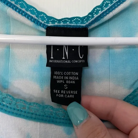 Blue Tank Top - Picture 2 of 4